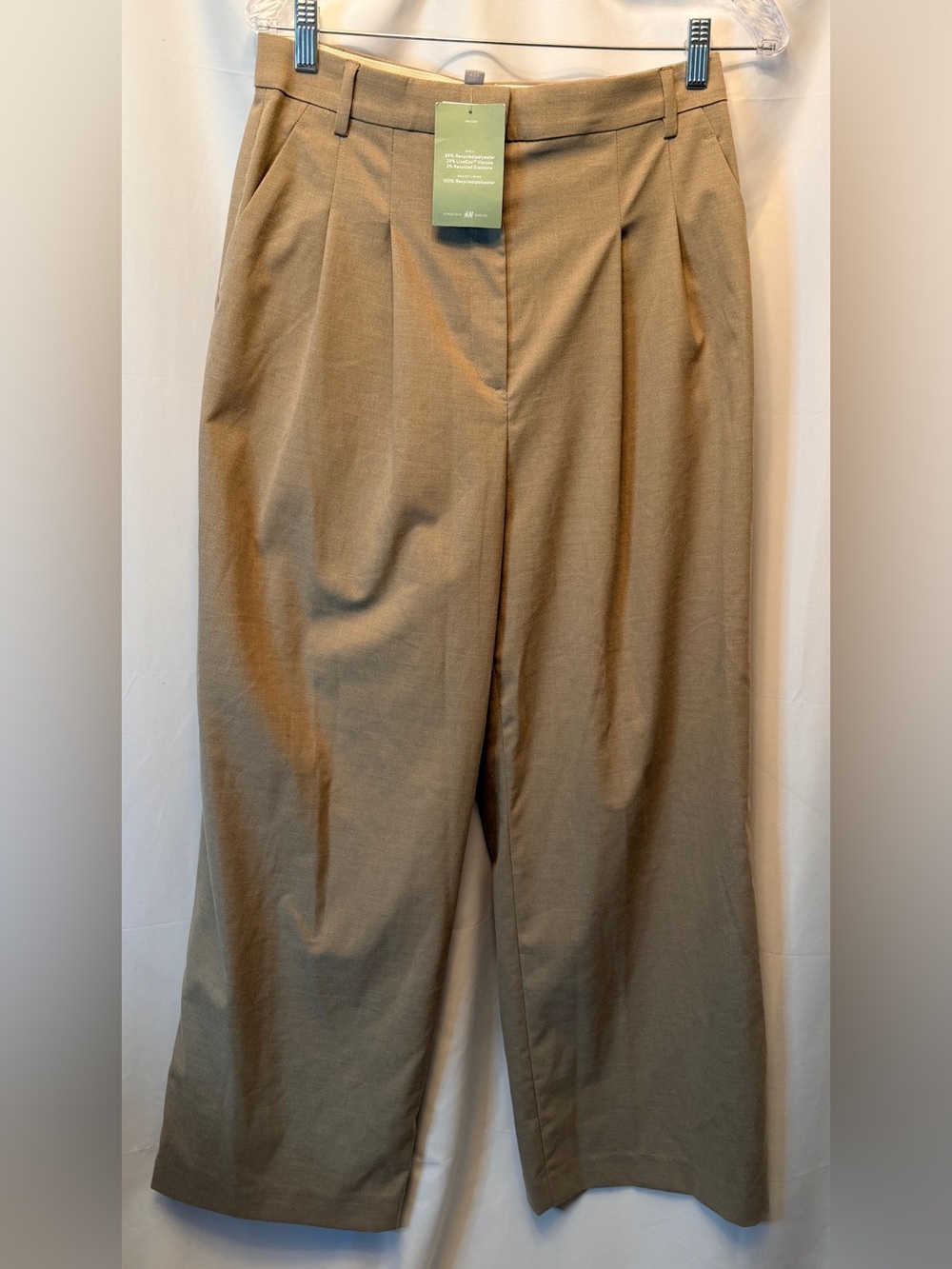 NWT H&M Women’s Size 8 Wide Leg Pants Tan Beige High Waist Elastic Waist Pleats